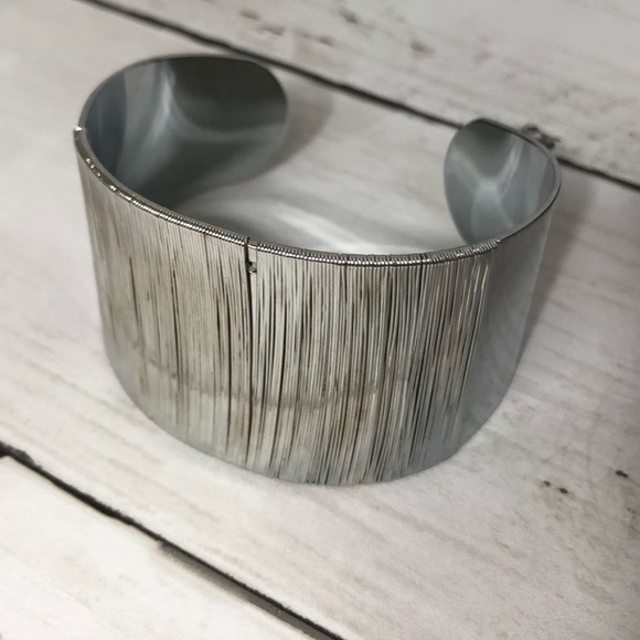 Accessory Bundle. Silver Cuff Bracelet Sunglasses - Picture 2 of 11